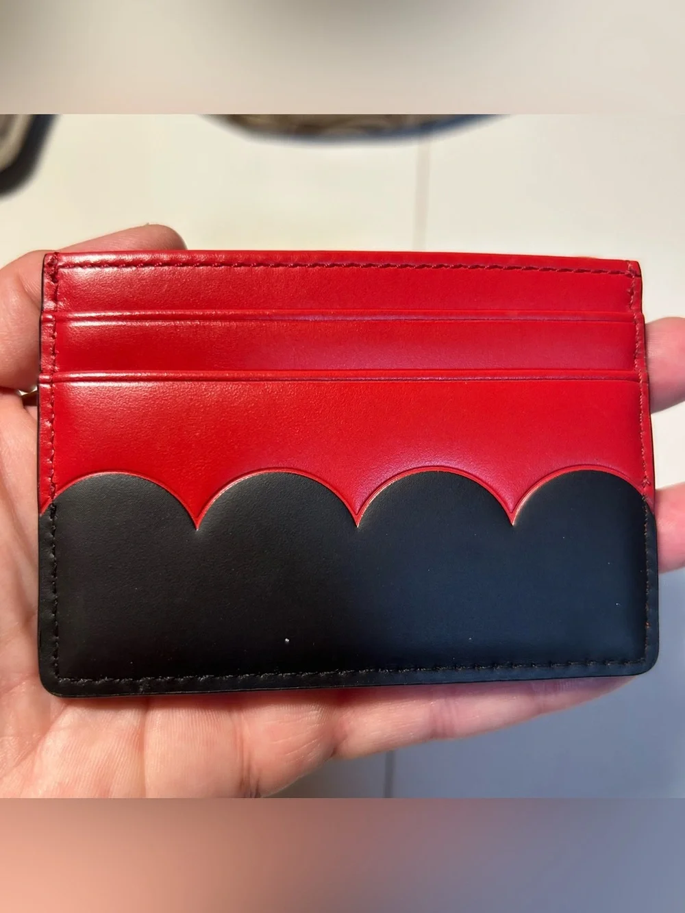Kate Spade red black Scalloped Card Holder